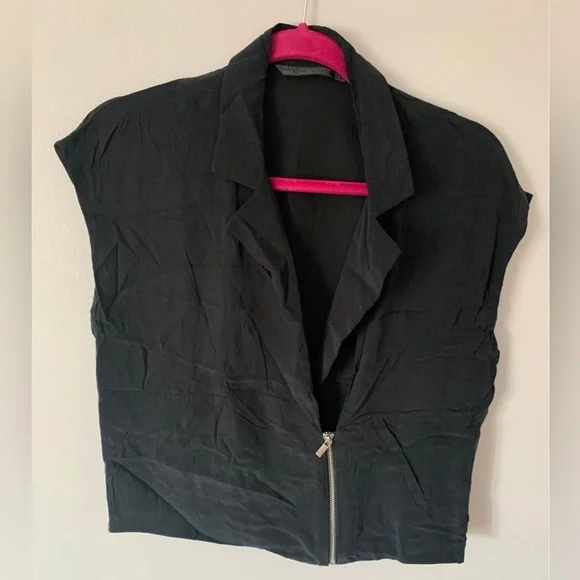 ZARA VEST - Picture 1 of 2